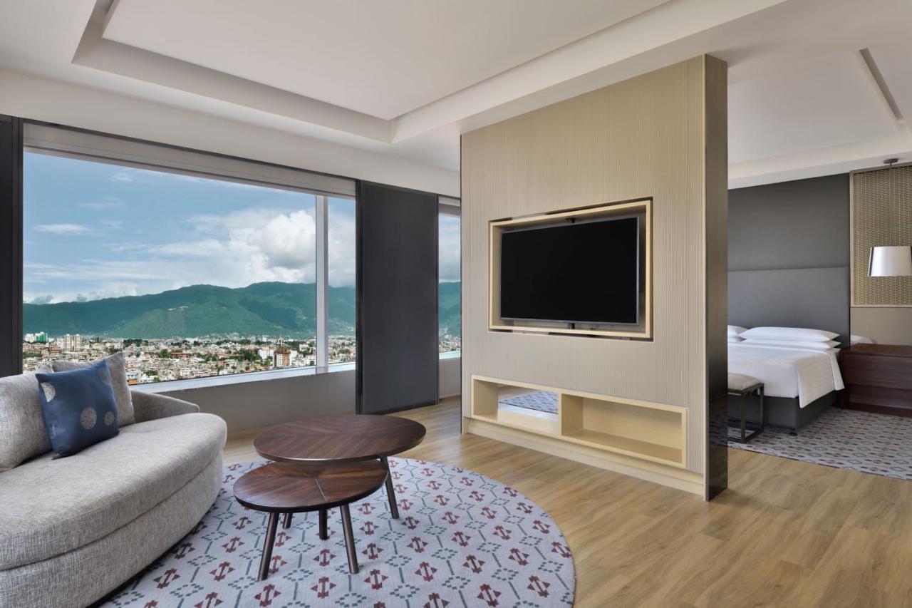Kathmandu Marriott Hotel Екстер'єр фото